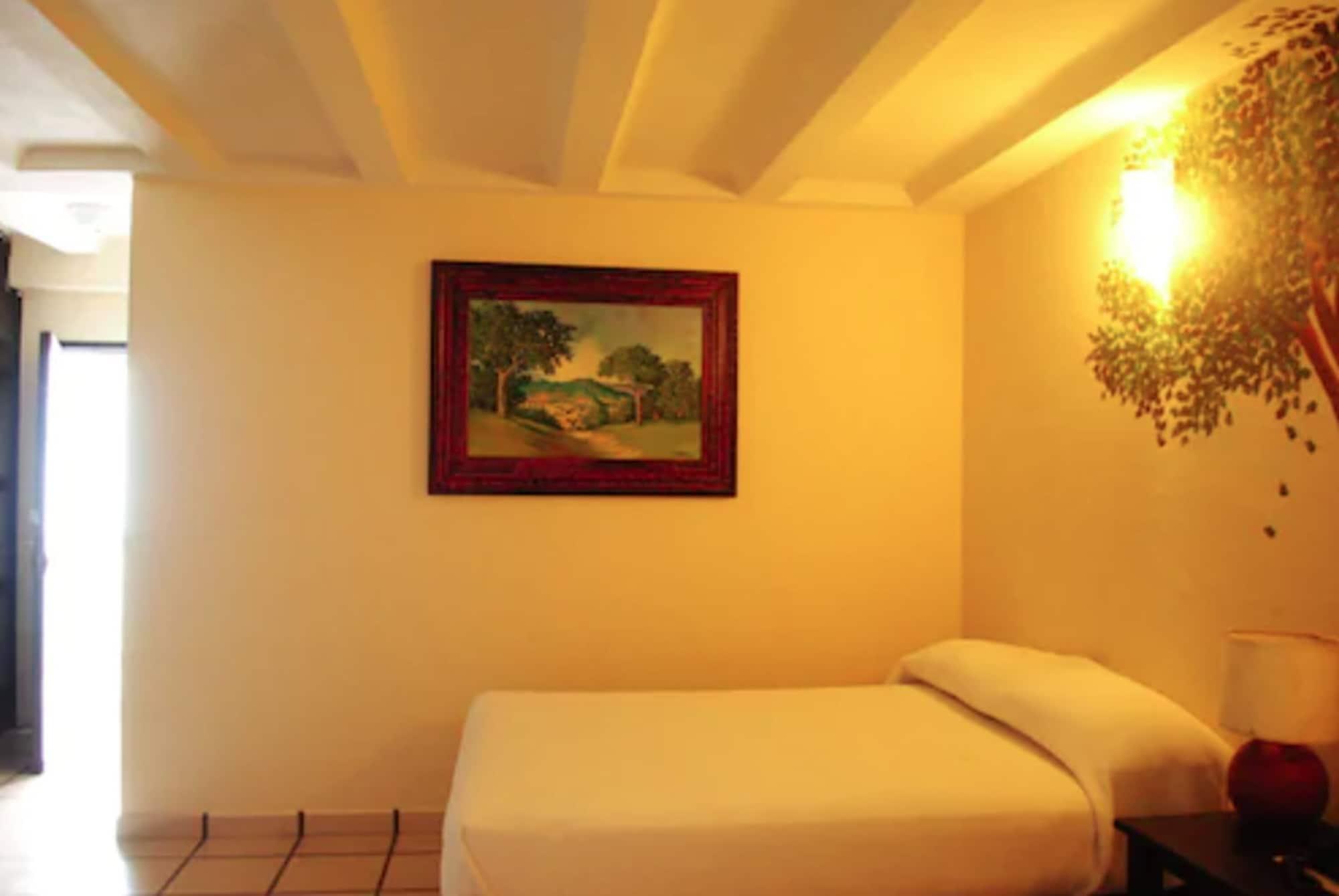 Hotel Calli Quetzalcoatl Чолула Экстерьер фото